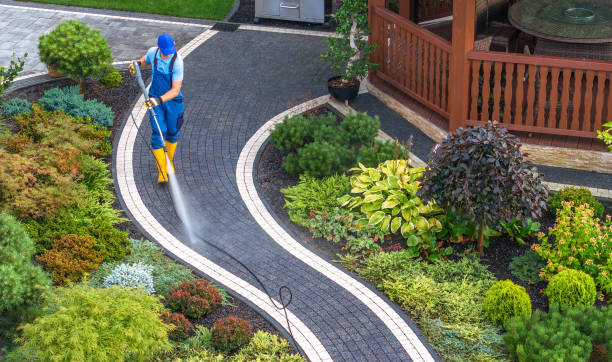Best Garage Pressure Washing  in Fairview, NC